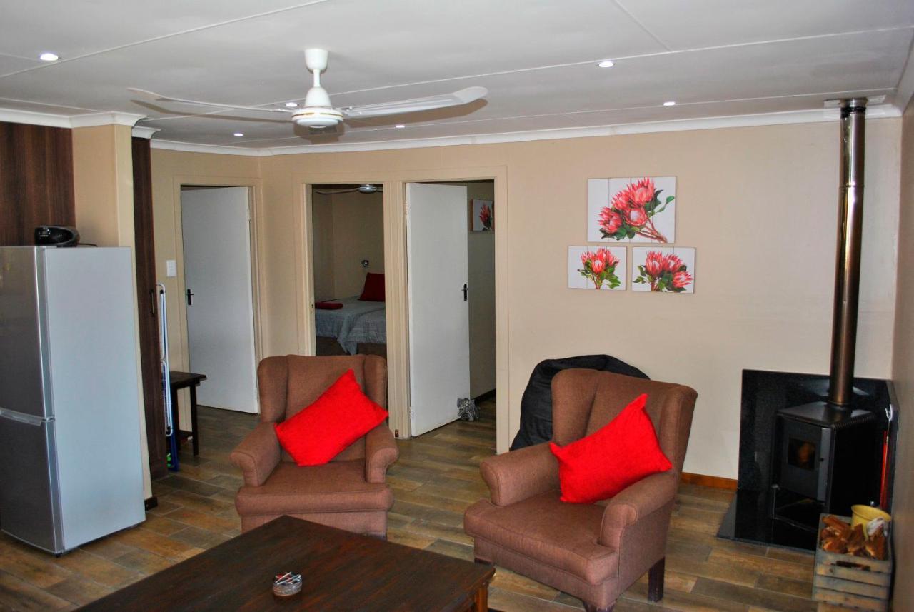 טזאנין Forest View Cabins מראה חיצוני תמונה