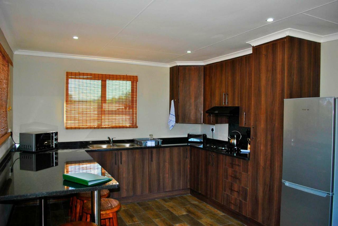 טזאנין Forest View Cabins מראה חיצוני תמונה